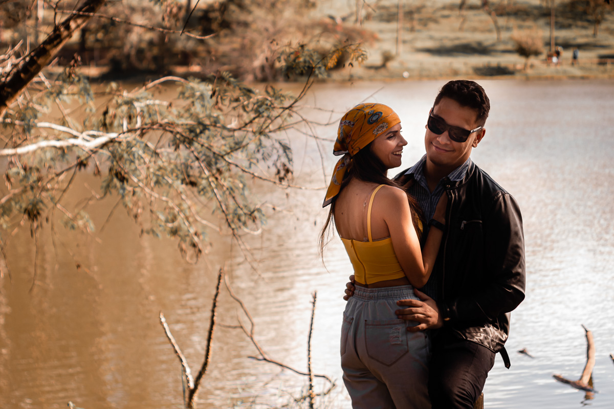 ensaio casal parque do carmo final de tarde em no parque pero de um lago-15.jpg